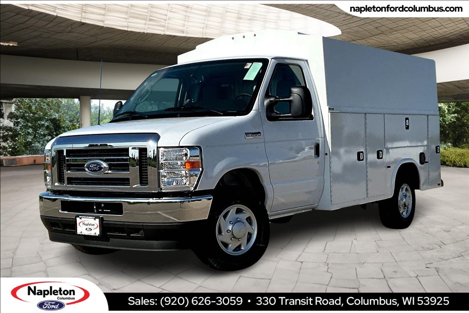 OXFORD WHITE 2025 Ford E-Series Chassis E-350 SD Cutaway SB RWD Pickup Truck Rear-Wheel Drive 6-Speed Automatic