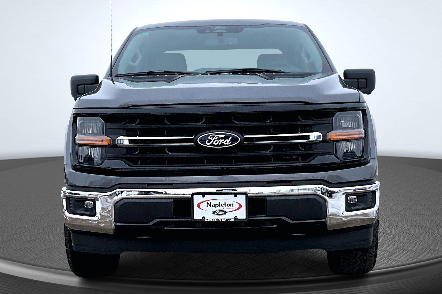 View vehicle photo 3
