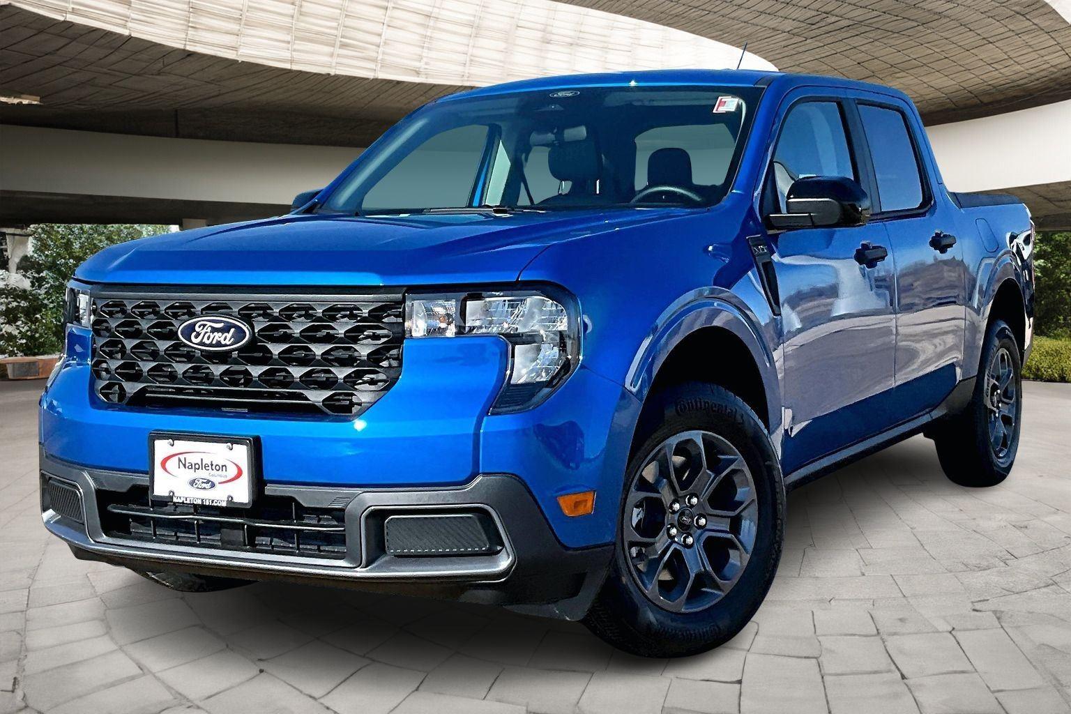 Velocity Blue 2026 Ford Maverick XLT SuperCrew AWD Pickup Truck All-Wheel Drive 8-Speed Automatic