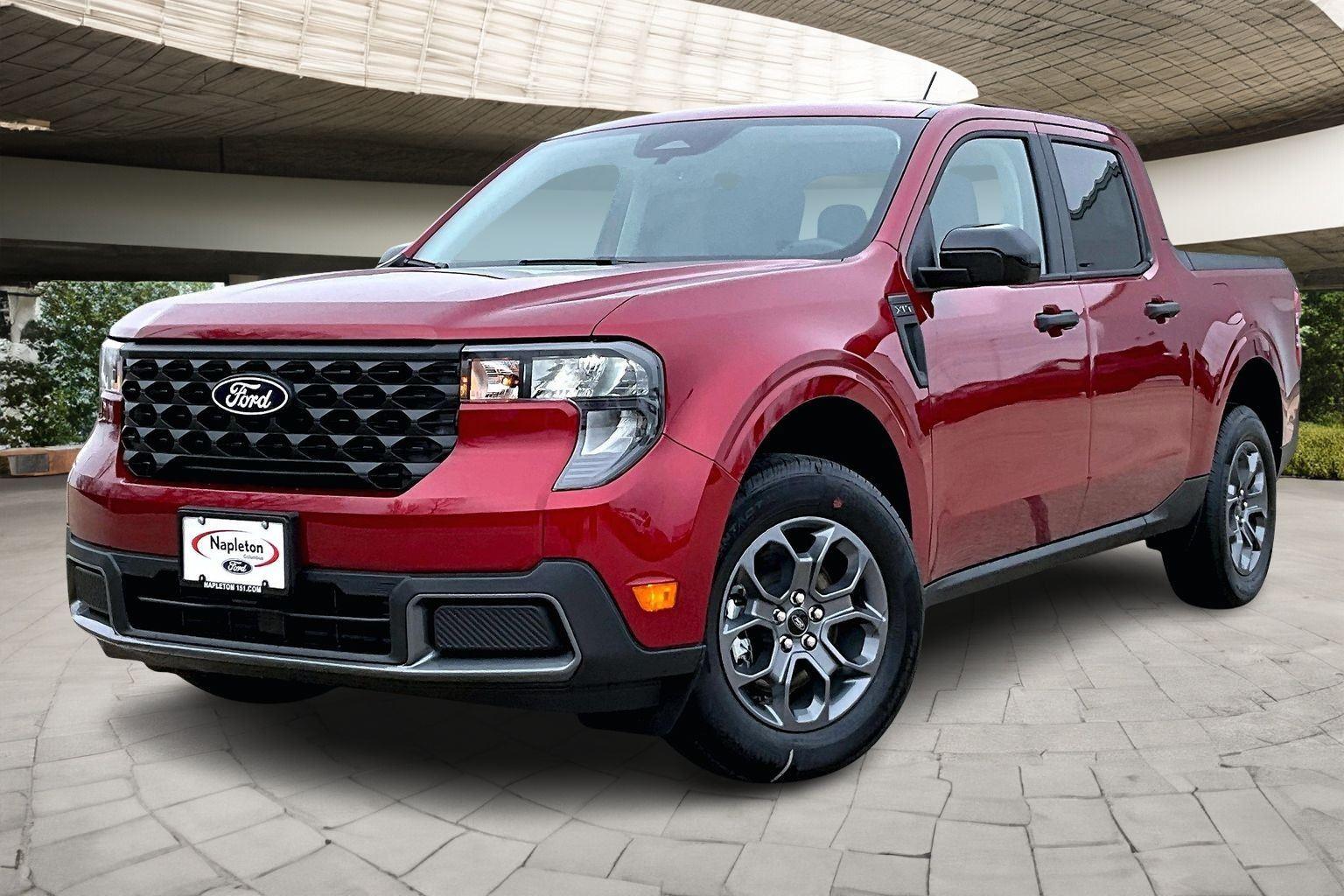 Ruby Red Metallic Tinted Clearcoat 2025 Ford Maverick XLT SuperCrew AWD Pickup Truck All-Wheel Drive 1-Speed Dual Clutch