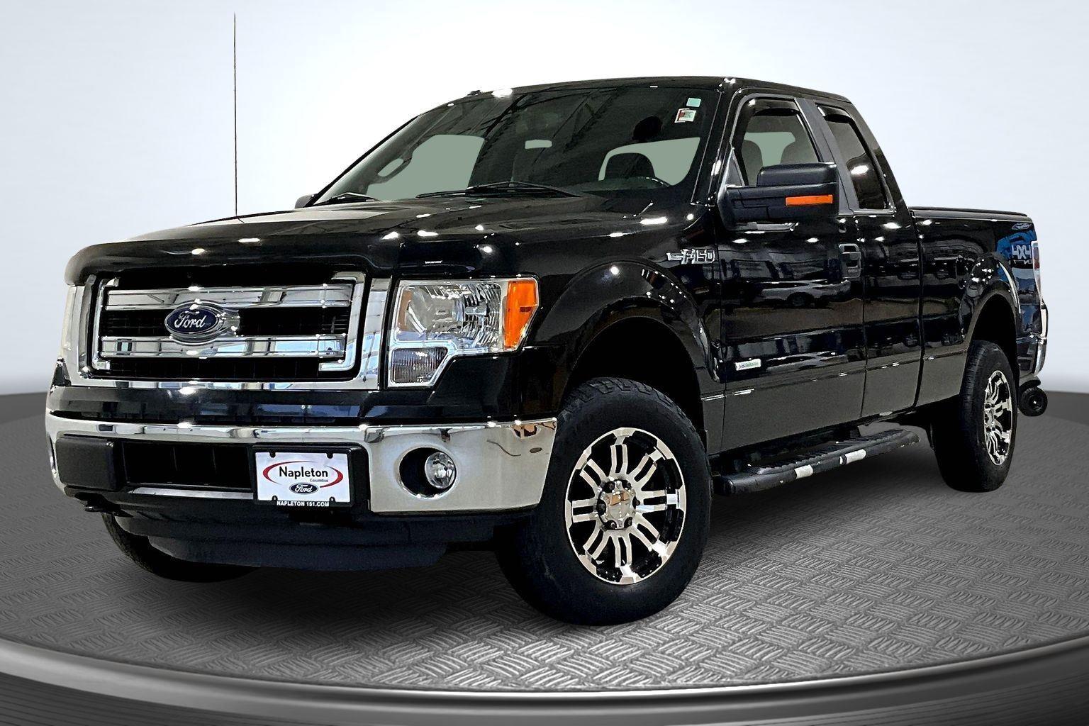 Tuxedo Black Metallic 2013 Ford F-150 XLT SuperCab 4WD Pickup Truck Four-Wheel Drive 6-Speed Automatic