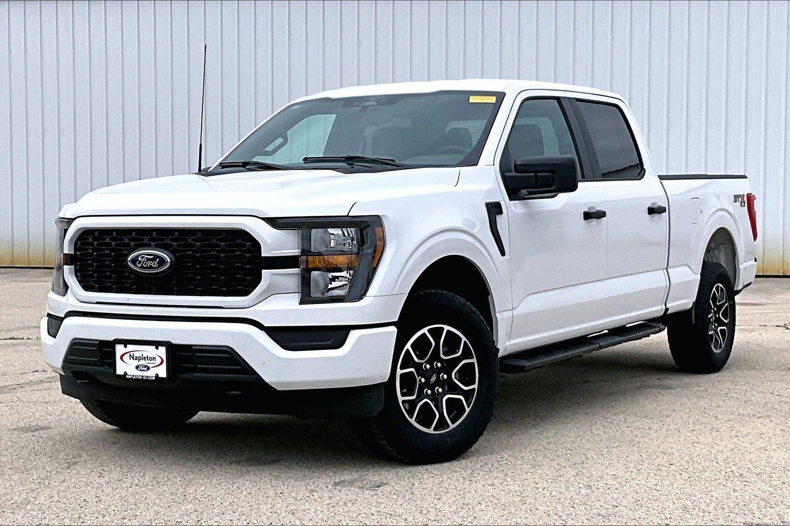 Oxford White 2023 Ford F-150 XL SuperCrew 4WD Pickup Truck Four-Wheel Drive Automatic