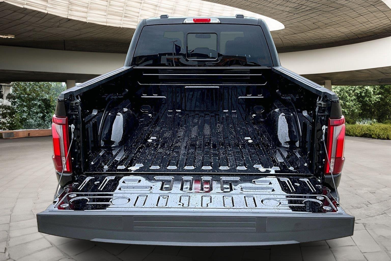 2026 Ford F-150 Lariat - Photo 6