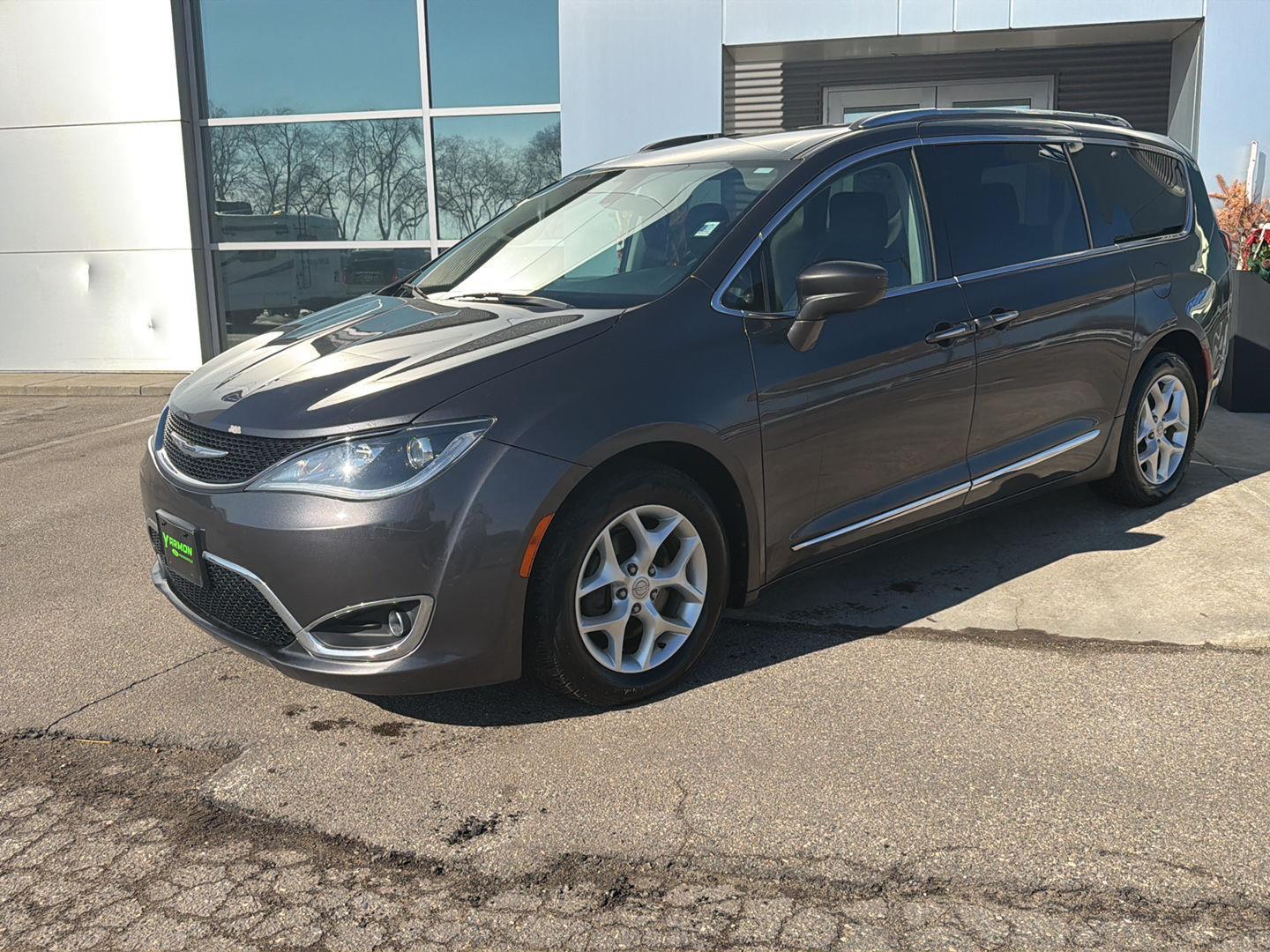 2018 Chrysler Pacifica Touring L Plus FWD