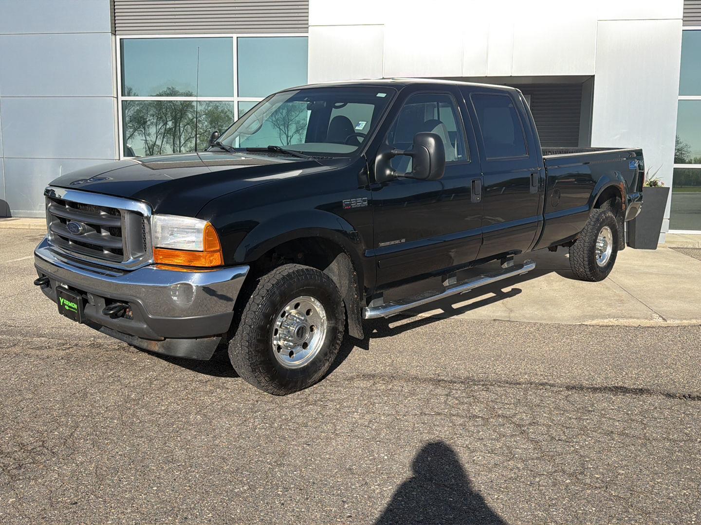 2001 Ford F-350 Super Duty Lariat Crew Cab SB 4WD