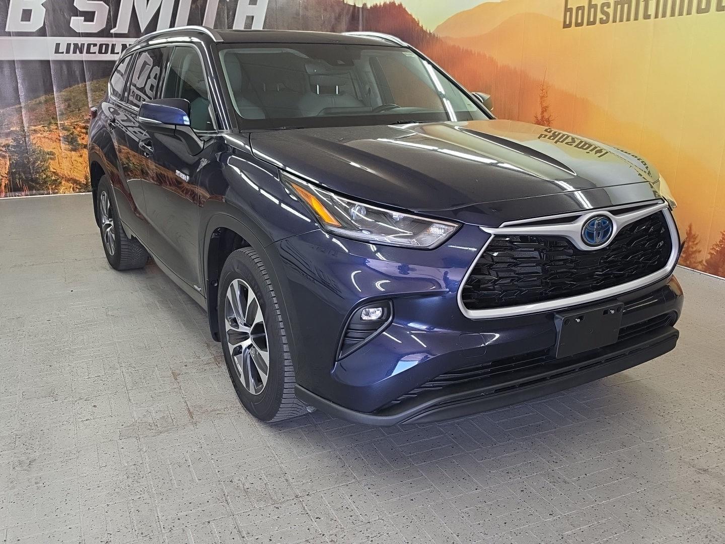 2021 Toyota Highlander Hybrid XLE AWD
