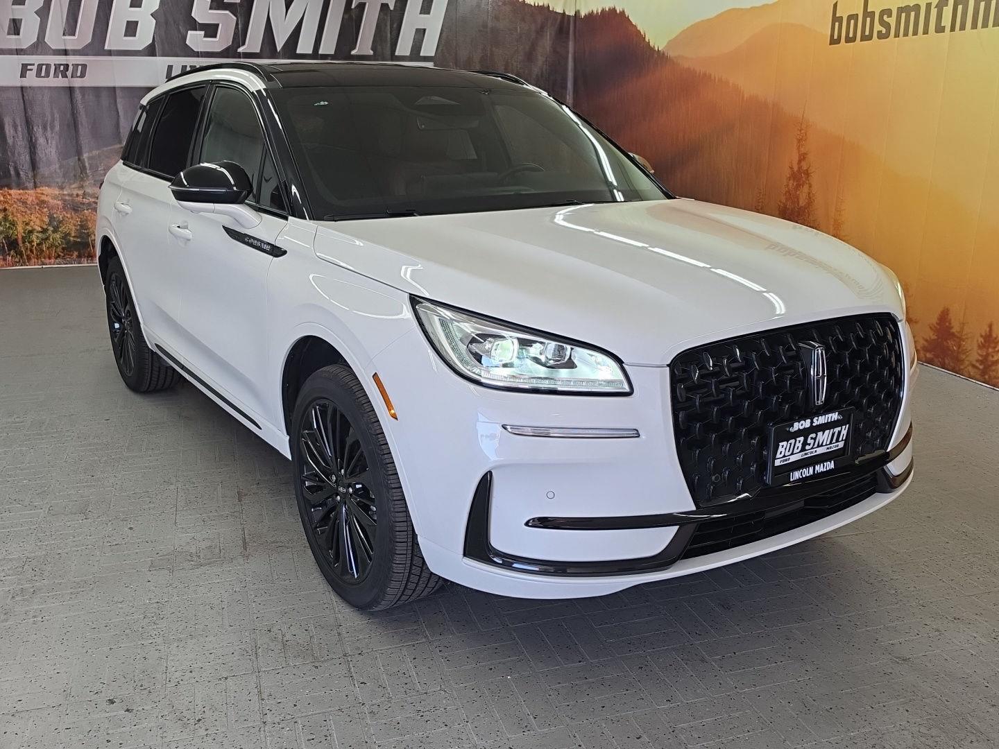  2025 Lincoln Corsair Reserve AWD   