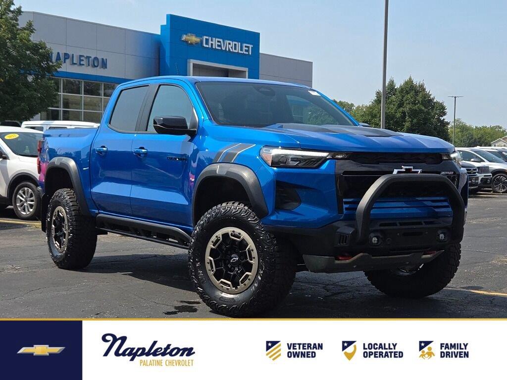 Glacier Blue Metallic 2023 Chevrolet Colorado Pickup Truck Four-Wheel Drive 8-Speed Automatic