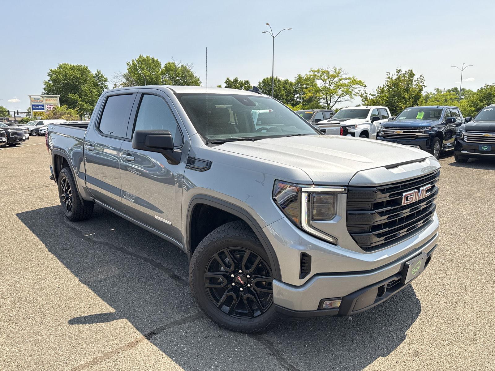 2024 GMC Sierra 1500 Elevation Standard Crew Cab 4WD