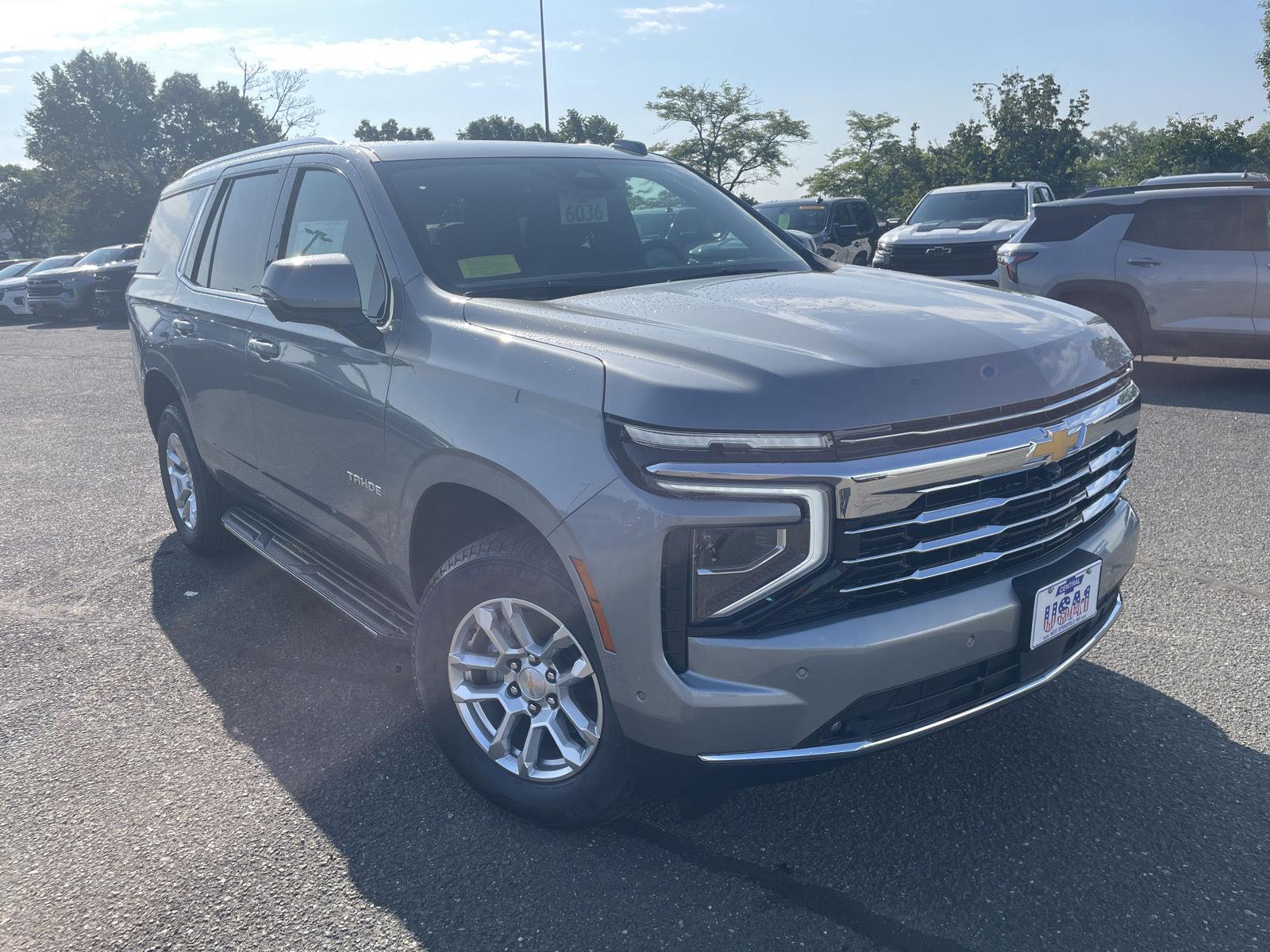 Sterling Gray Metallic 2026 Chevrolet Tahoe SUV / Crossover Four-Wheel Drive Automatic