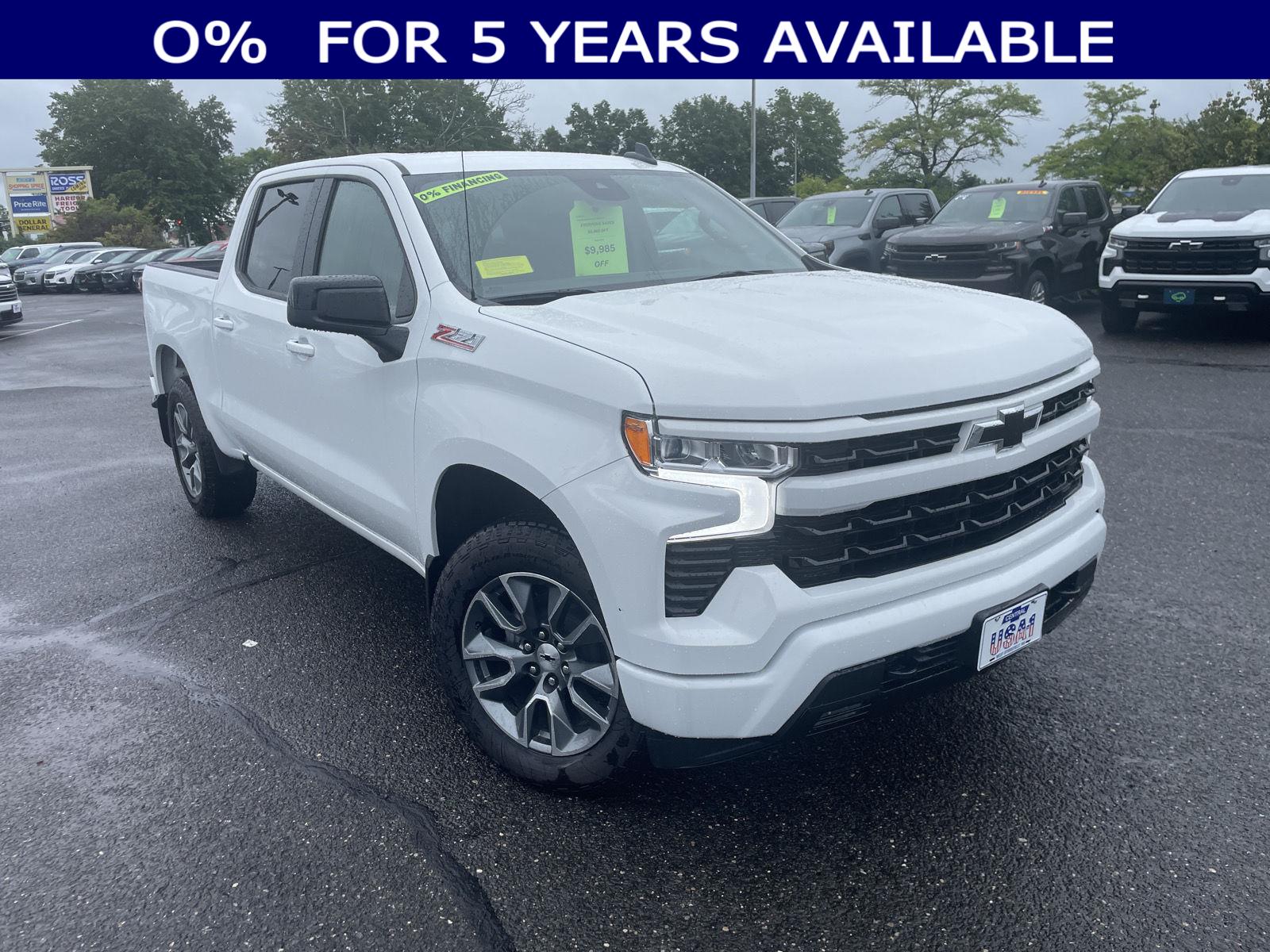Summit White 2026 Chevrolet Silverado 1500 Pickup Truck Four-Wheel Drive Automatic
