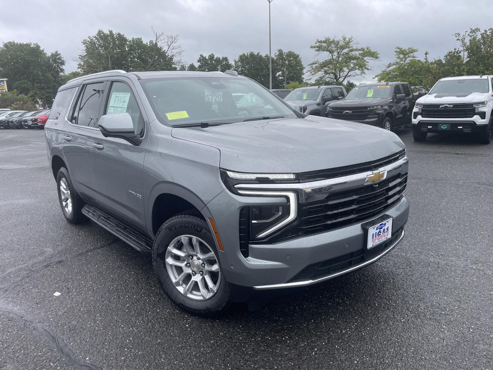 Sterling Gray Metallic 2026 Chevrolet Tahoe SUV / Crossover Four-Wheel Drive Automatic