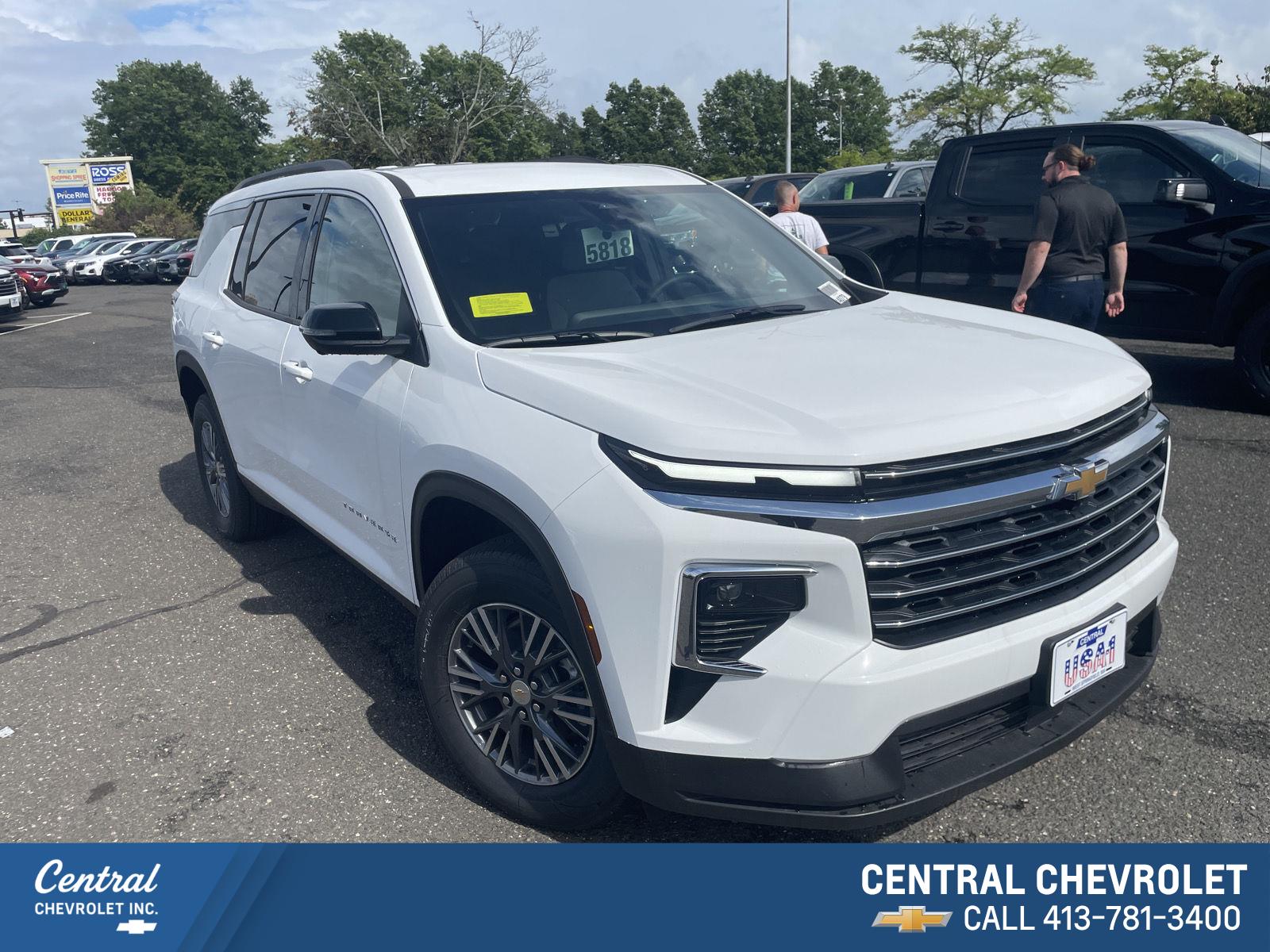 Summit White 2026 Chevrolet Traverse SUV / Crossover Four-Wheel Drive Automatic