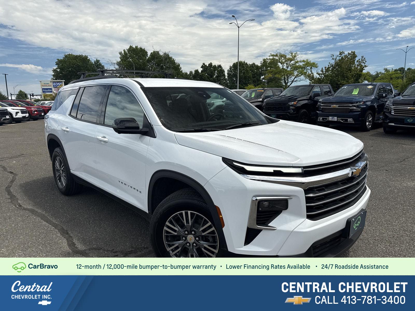 Summit White 2024 Chevrolet Traverse SUV / Crossover Four-Wheel Drive 8-Speed Automatic