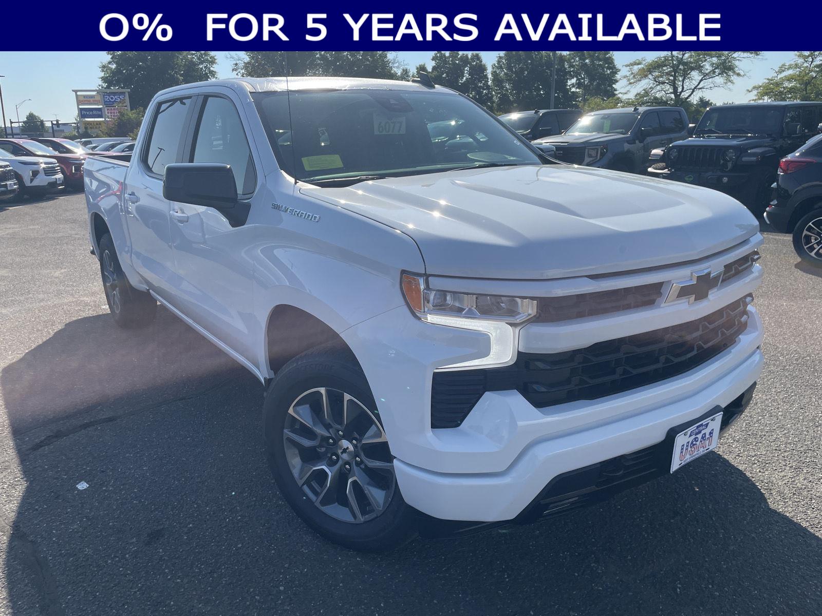 Summit White 2026 Chevrolet Silverado 1500 Pickup Truck Four-Wheel Drive Automatic