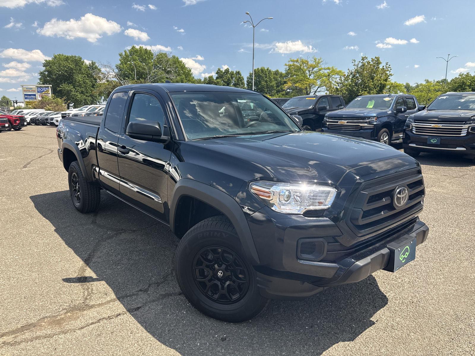 Midnight Black Metallic 2022 Toyota Tacoma Pickup Truck 4X2 6-Speed Automatic