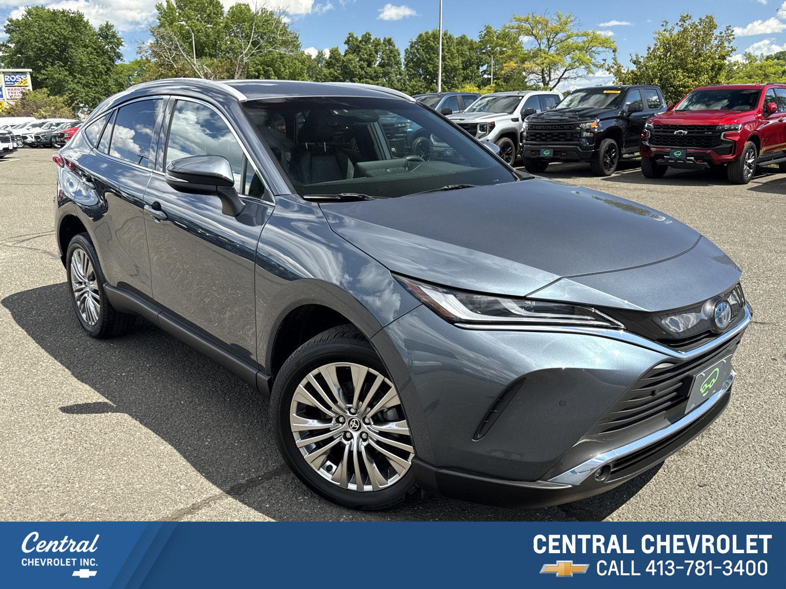Coastal Gray Metallic 2023 Toyota Venza SUV / Crossover All-Wheel Drive Continuously Variable Transmission