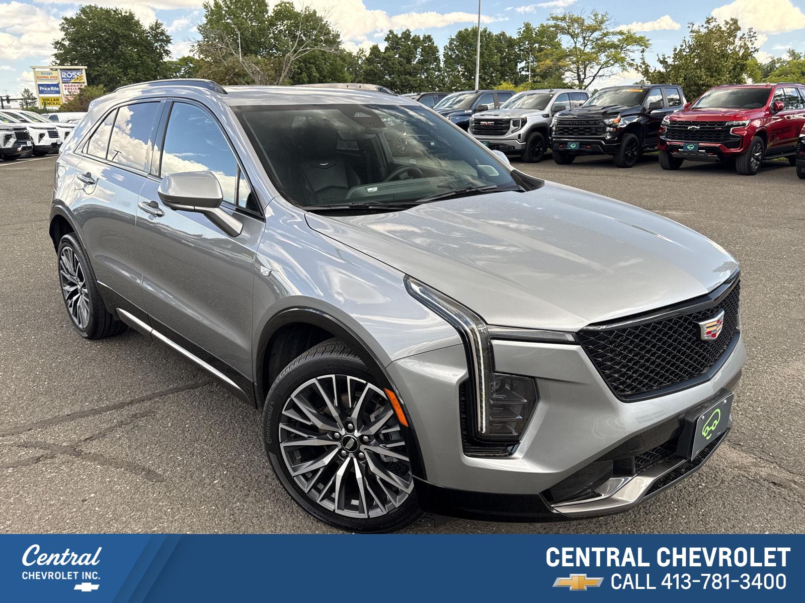 Argent Silver Metallic 2024 Cadillac XT4 SUV / Crossover Four-Wheel Drive 9-Speed Automatic