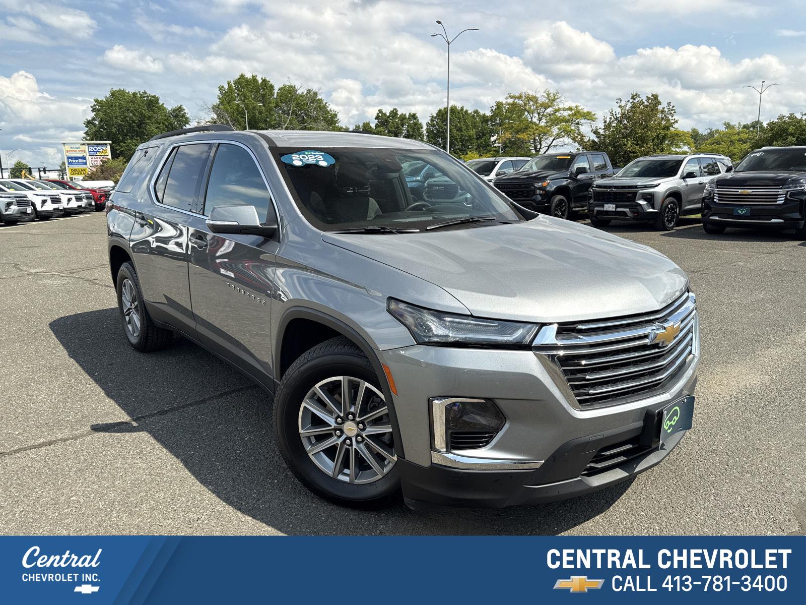 Sterling Gray Metallic 2023 Chevrolet Traverse SUV / Crossover Four-Wheel Drive Automatic
