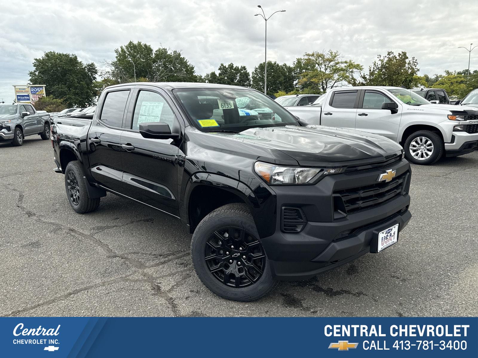 Black 2026 Chevrolet Colorado Pickup Truck Four-Wheel Drive 8-Speed Automatic