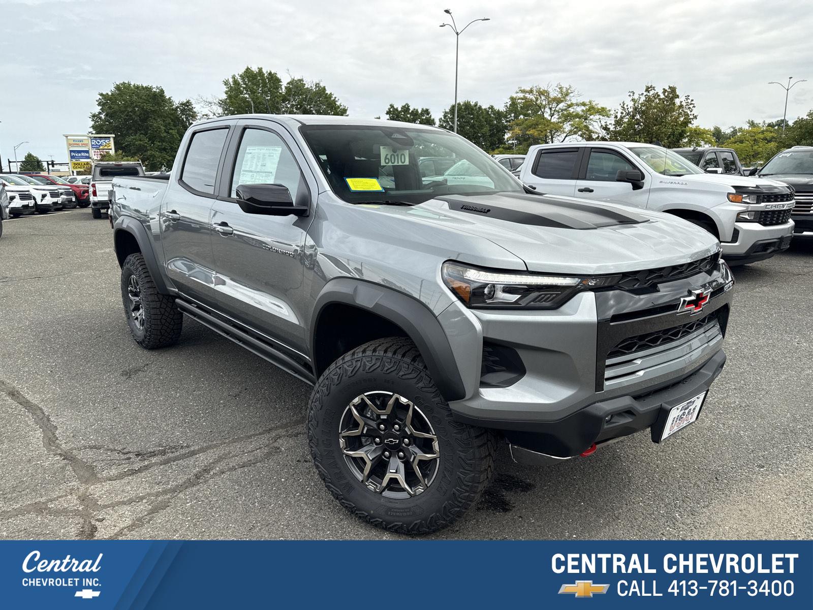 Sterling Gray Metallic 2026 Chevrolet Colorado Pickup Truck Four-Wheel Drive Automatic