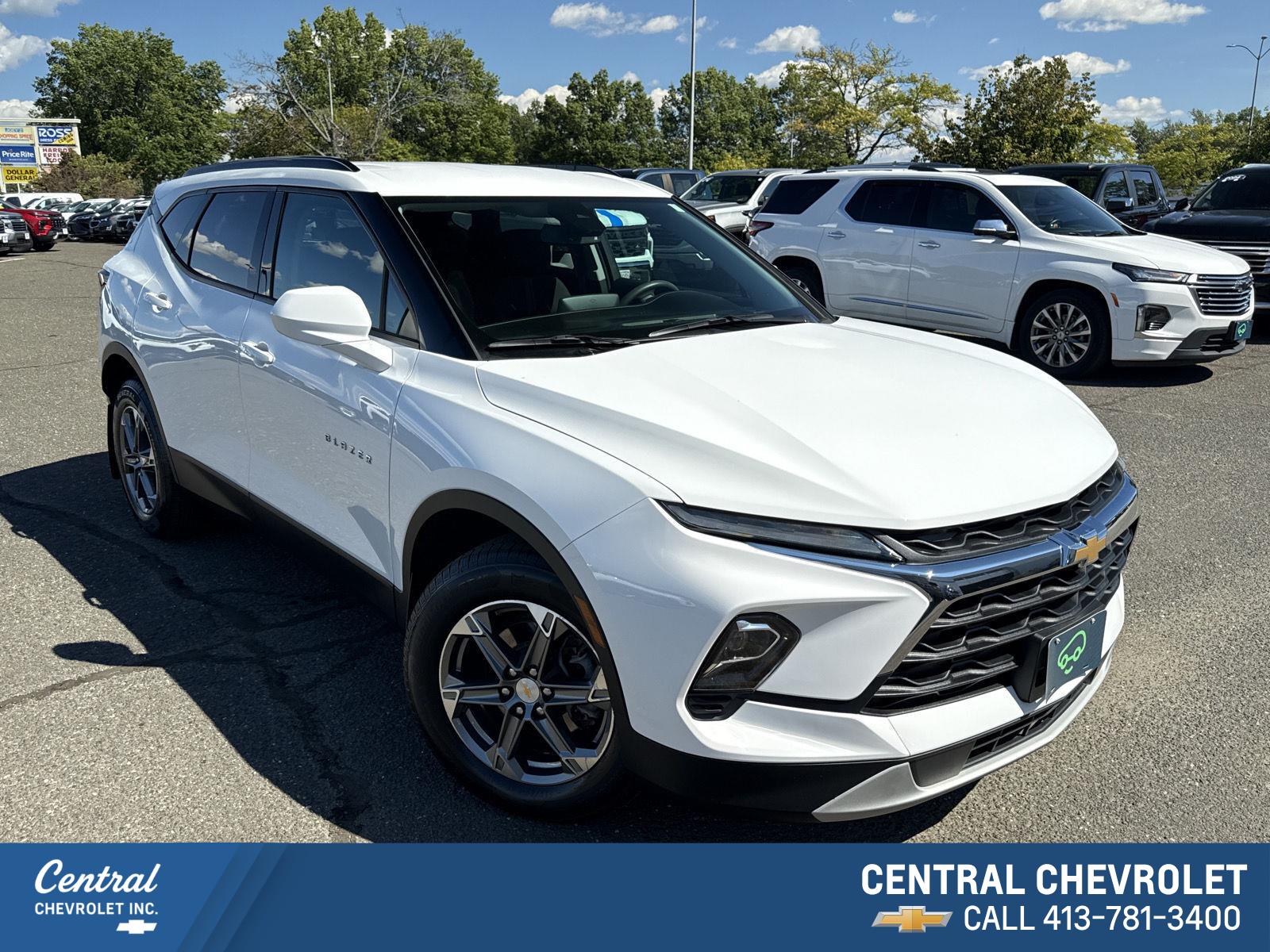 Summit White 2024 Chevrolet Blazer SUV / Crossover All-Wheel Drive 9-Speed Automatic