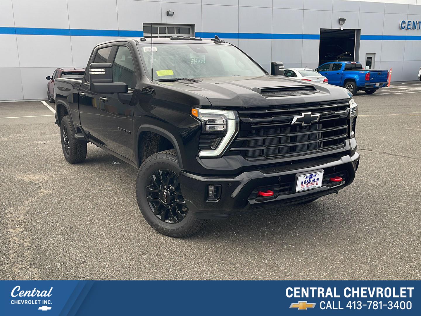 Black 2026 Chevrolet Silverado 2500HD Pickup Truck Four-Wheel Drive Automatic