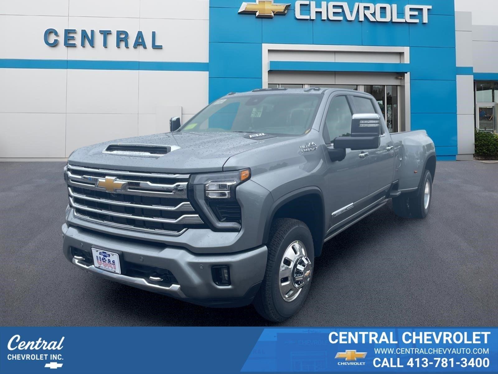 Sterling Gray Metallic 2026 Chevrolet Silverado 3500HD Pickup Truck Four-Wheel Drive Automatic