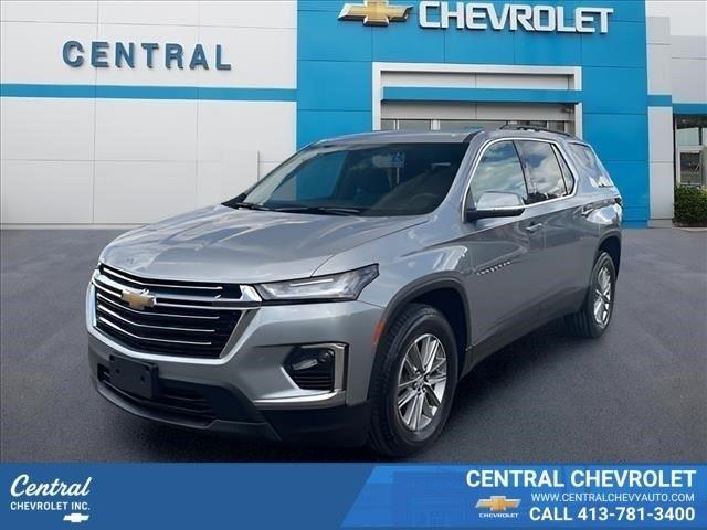 Sterling Gray Metallic 2023 Chevrolet Traverse SUV / Crossover Four-Wheel Drive Automatic