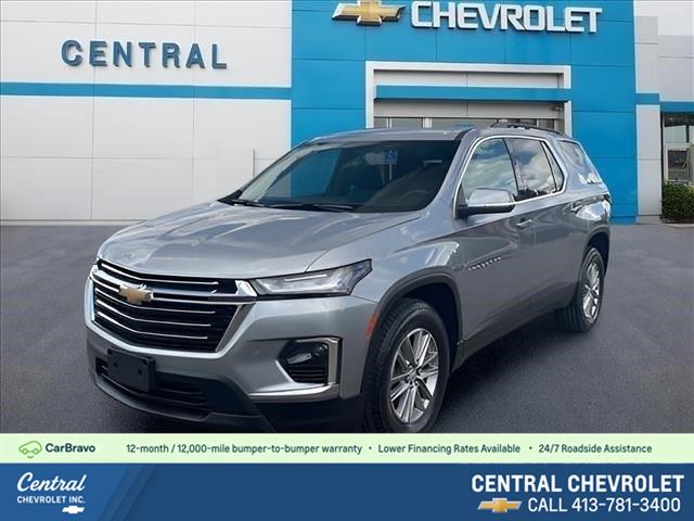Sterling Gray Metallic 2023 Chevrolet Traverse SUV / Crossover Four-Wheel Drive Automatic