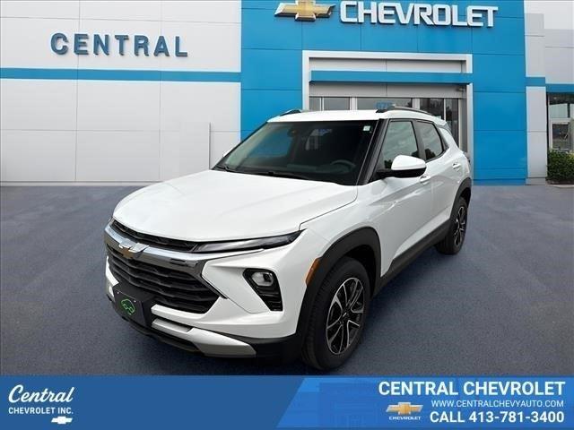 Summit White 2025 Chevrolet Trailblazer SUV / Crossover Four-Wheel Drive Automatic