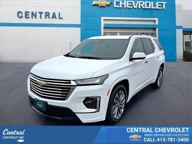 Summit White 2023 Chevrolet Traverse SUV / Crossover Four-Wheel Drive Automatic