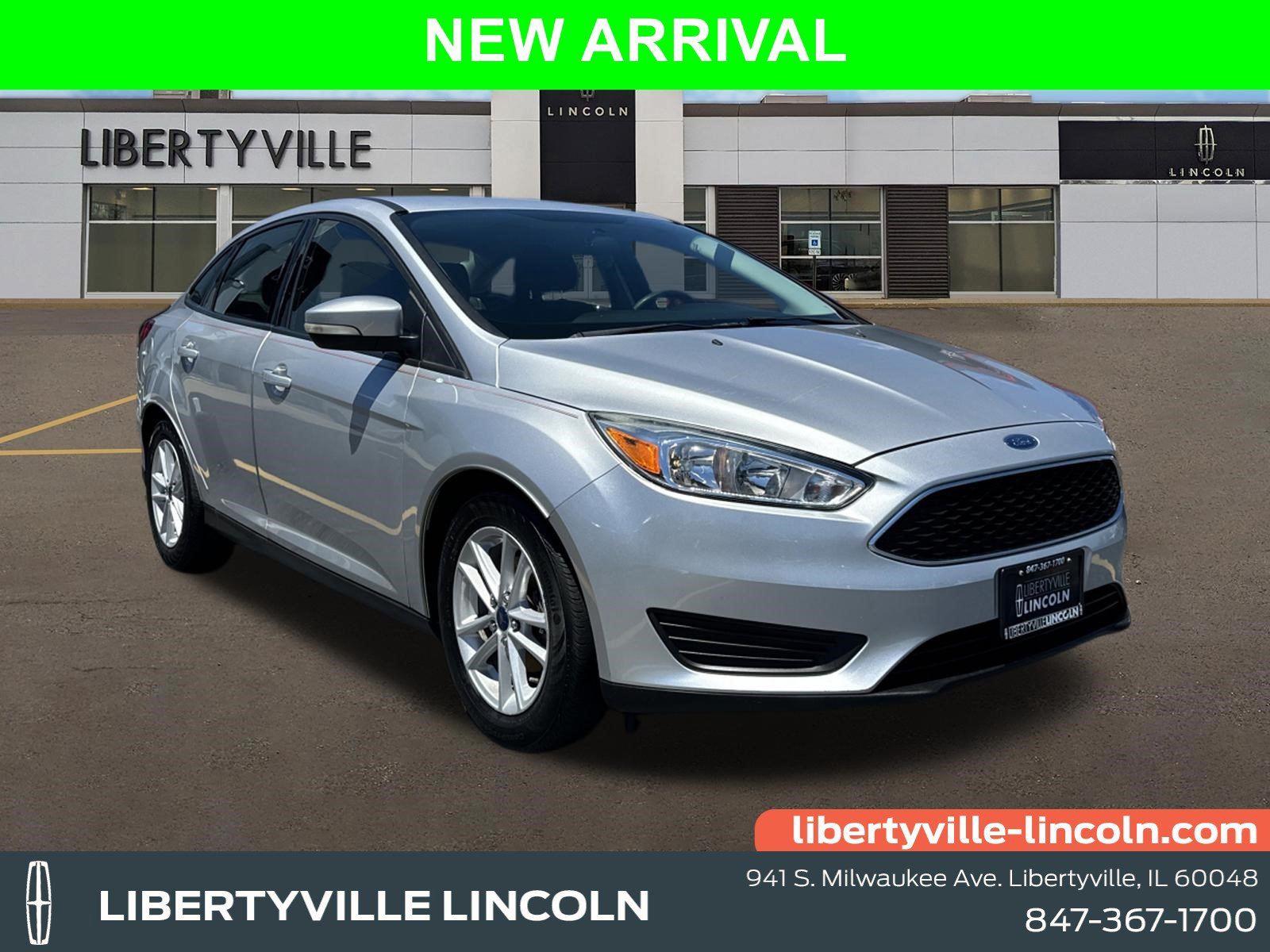 Ingot Silver 2017 Ford Focus SE Sedan Front-Wheel Drive 6-Speed Automatic