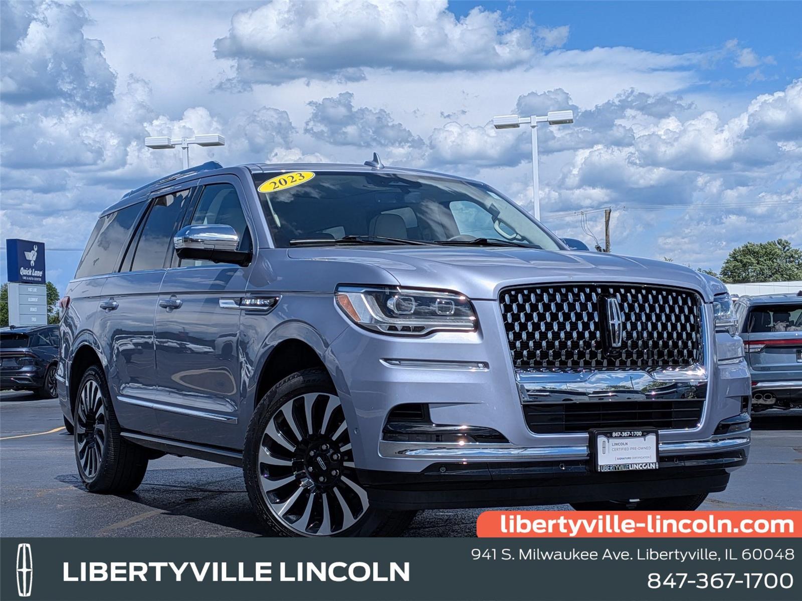 Chroma Crystal Blue Metallic Premium Colorant 2023 Lincoln Navigator Black Label 4WD SUV / Crossover Four-Wheel Drive Automatic