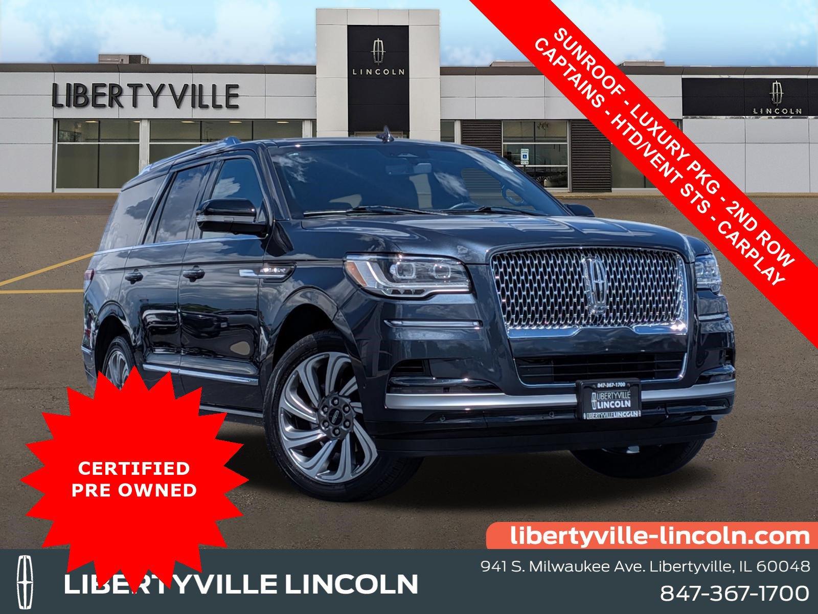 Flight Blue Metallic Clearcoat 2024 Lincoln Navigator SUV / Crossover Four-Wheel Drive Automatic