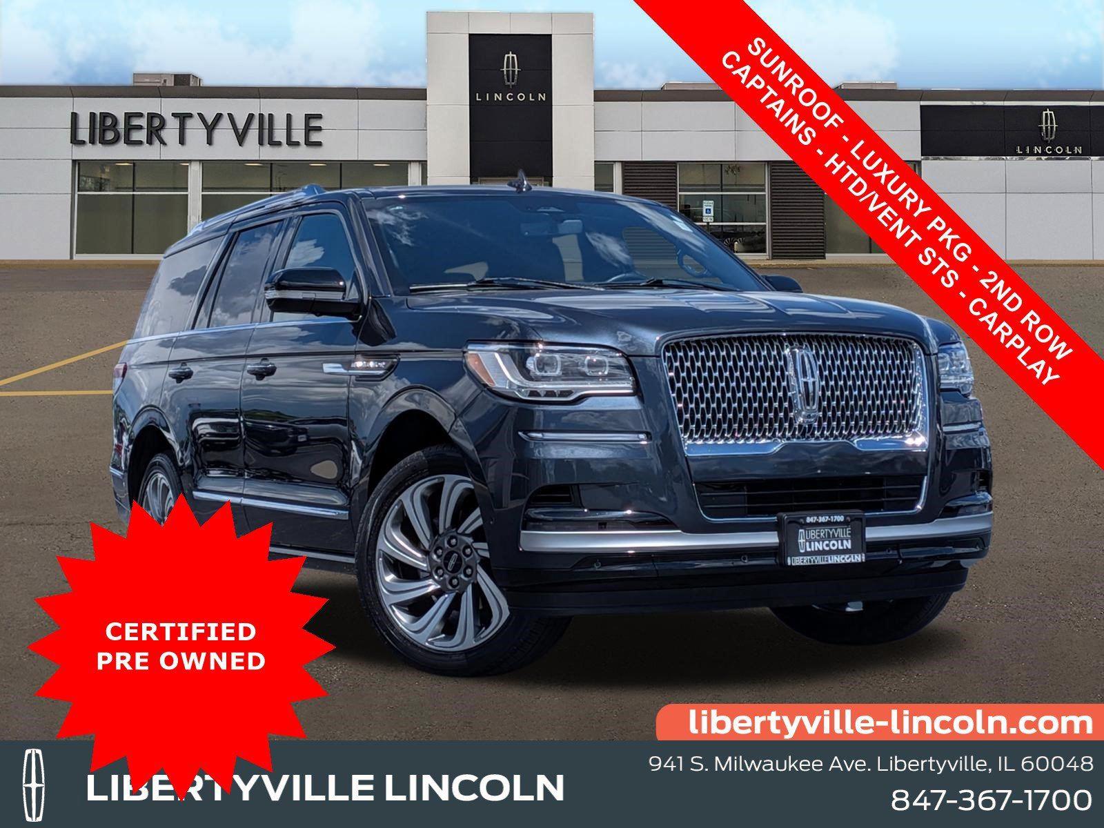 Flight Blue Metallic Clearcoat 2024 Lincoln Navigator SUV / Crossover Four-Wheel Drive Automatic