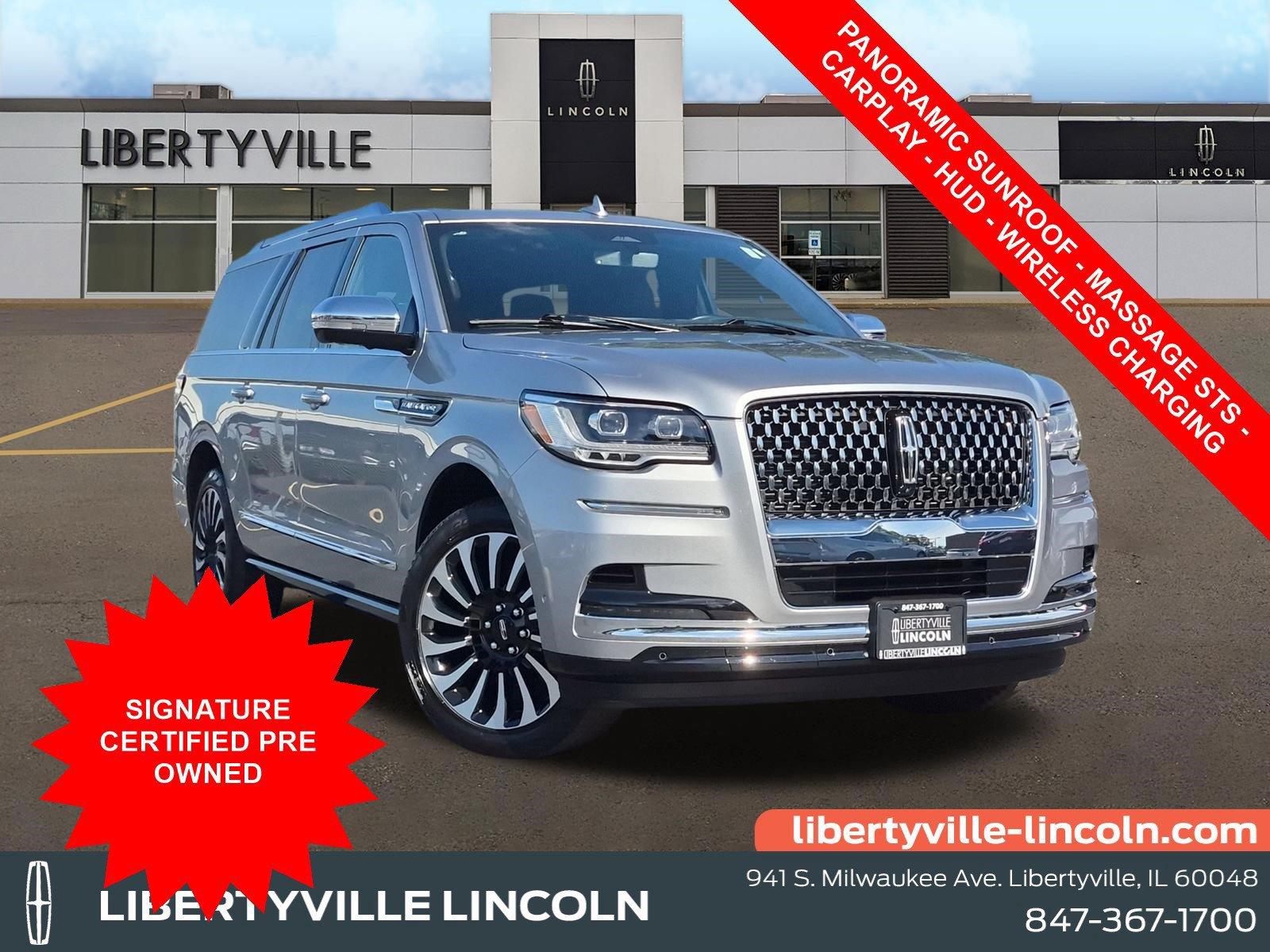 Silver Radiance Metallic Clearcoat 2023 Lincoln Navigator SUV / Crossover Four-Wheel Drive Automatic