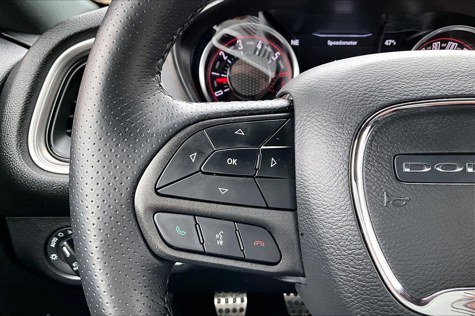 2022 Dodge Challenger R/T - Photo 18
