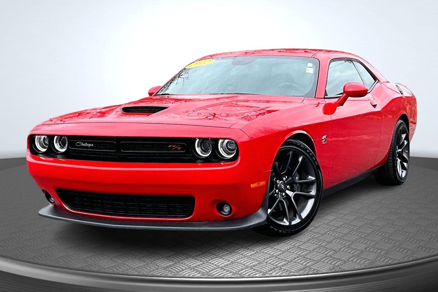Torred Clearcoat 2022 Dodge Challenger Coupe Rear-Wheel Drive 6-Speed Manual