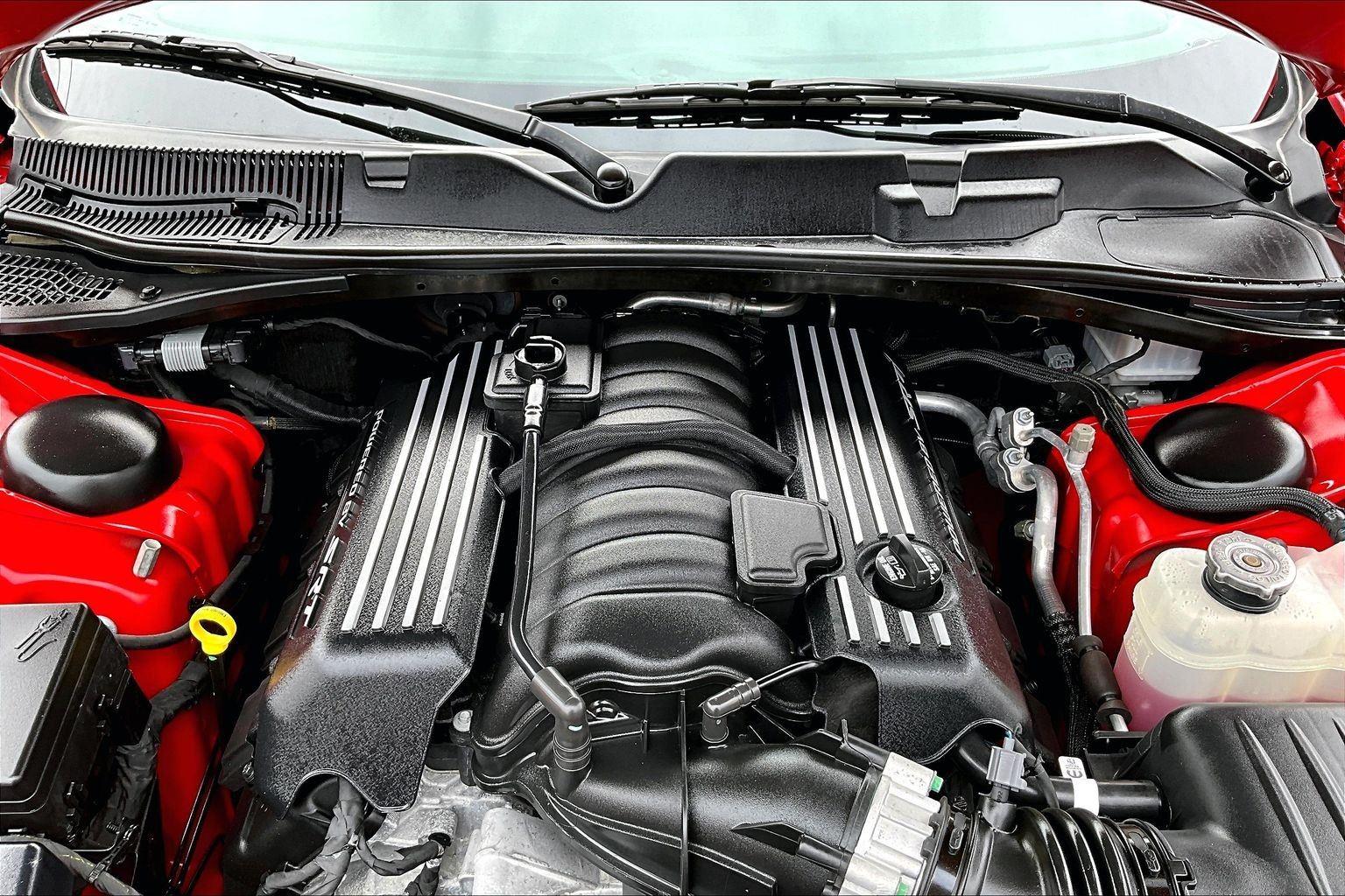 2022 Dodge Challenger R/T - Photo 10
