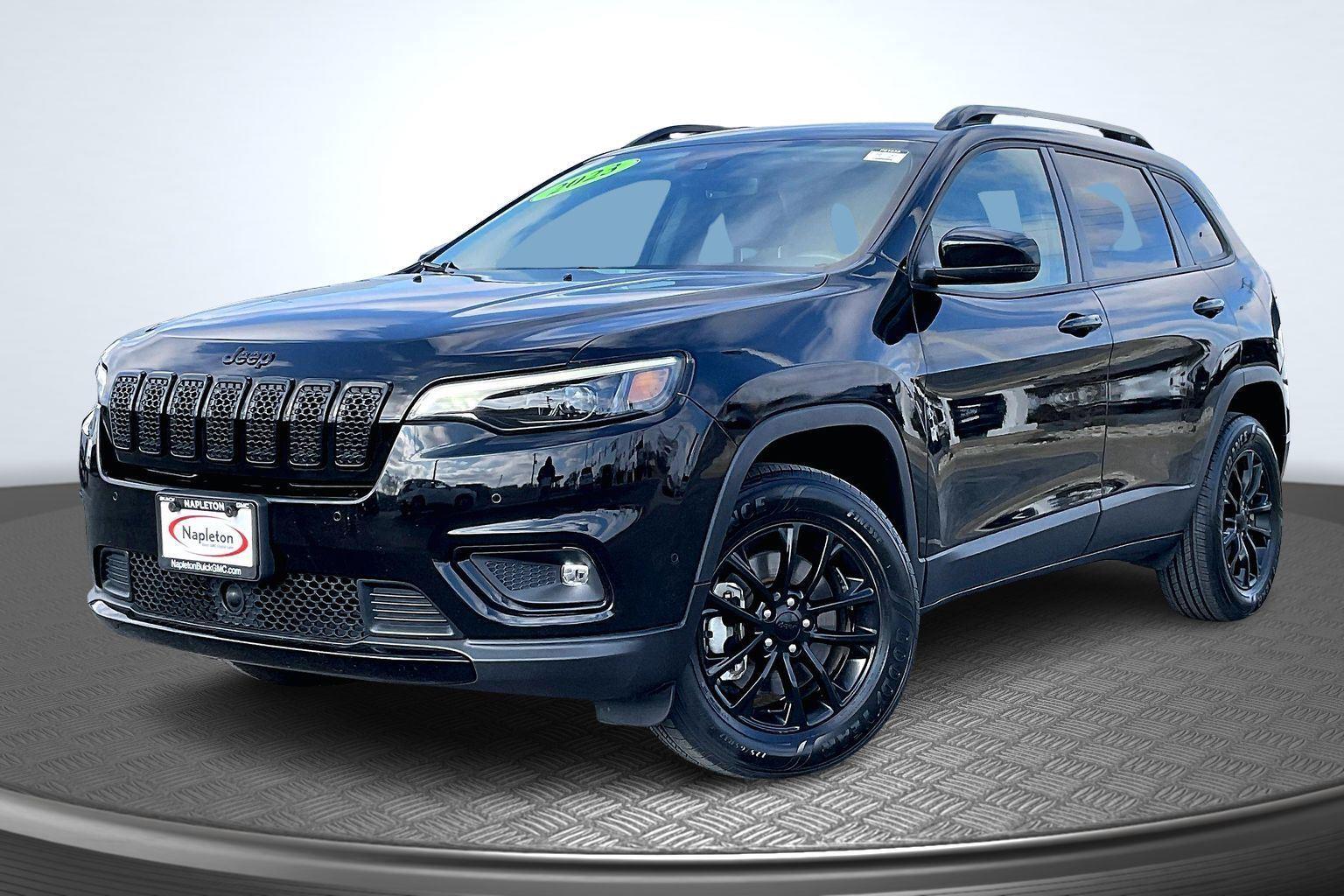 2023 Jeep Cherokee Altitude Lux