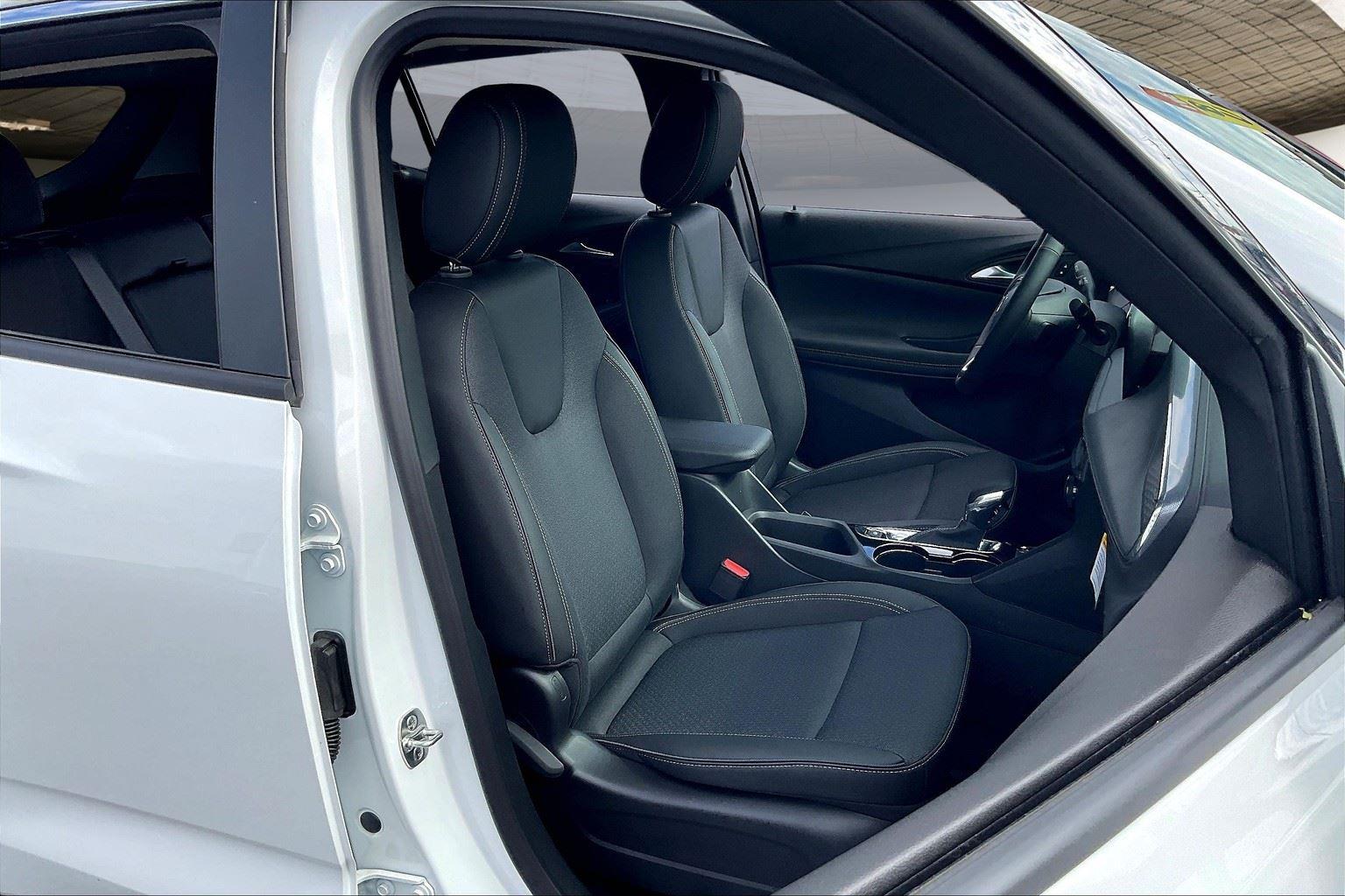 2026 Buick Encore GX Preferred - Photo 10