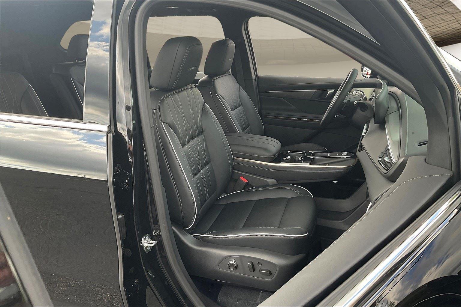 2026 Buick Enclave Avenir - Photo 10