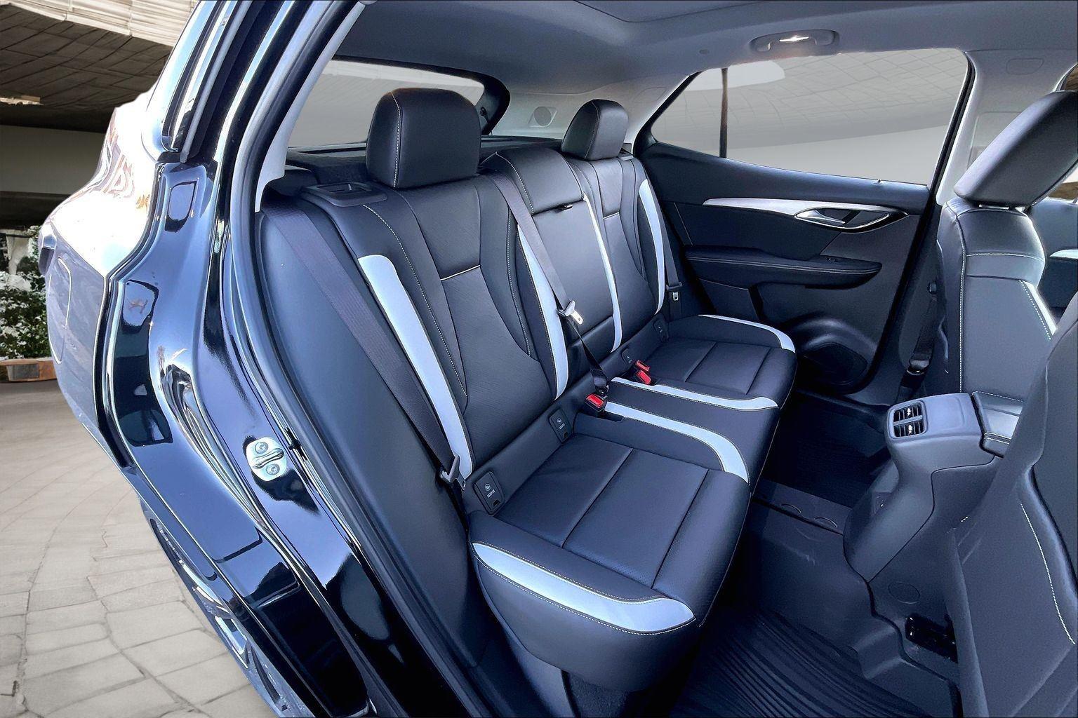 2026 Buick Envision Sport Touring - Photo 11
