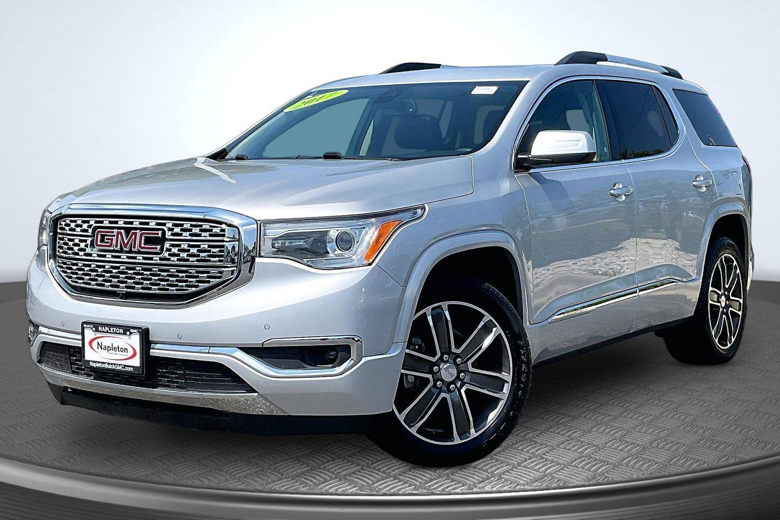2017 GMC Acadia Denali FWD's photo