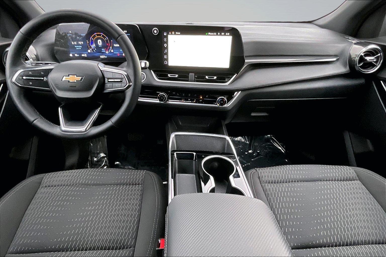 2025 Chevrolet Equinox LT - Photo 16