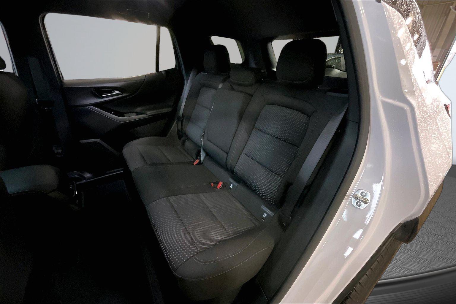 2025 Chevrolet Equinox LT - Photo 25