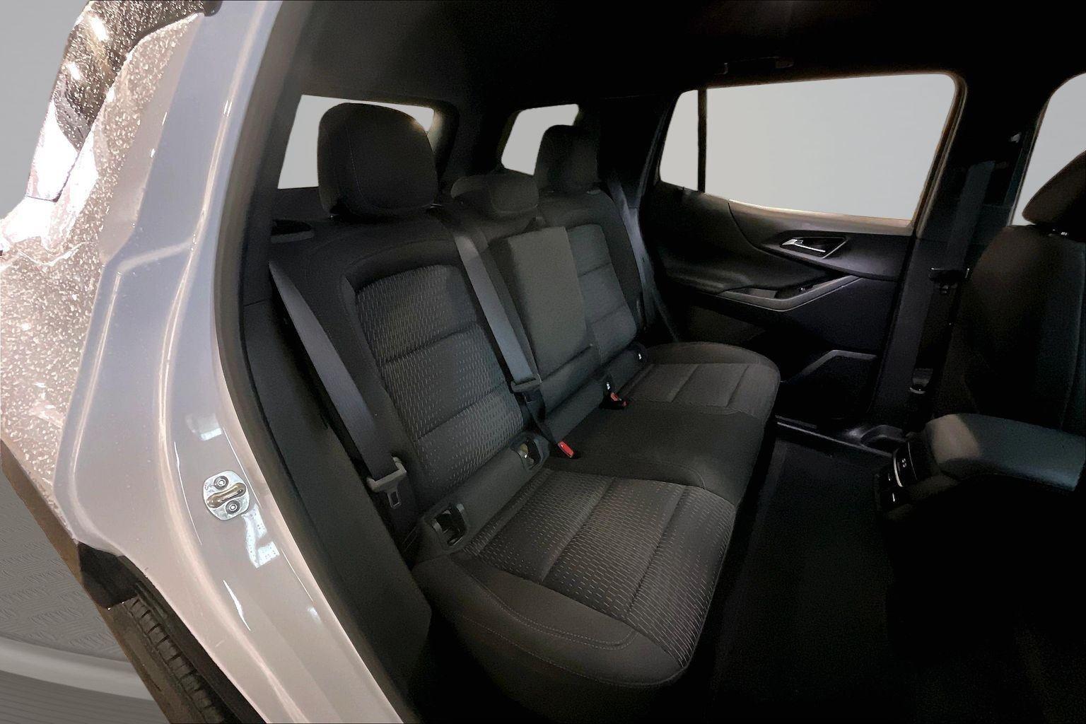 2025 Chevrolet Equinox LT - Photo 26