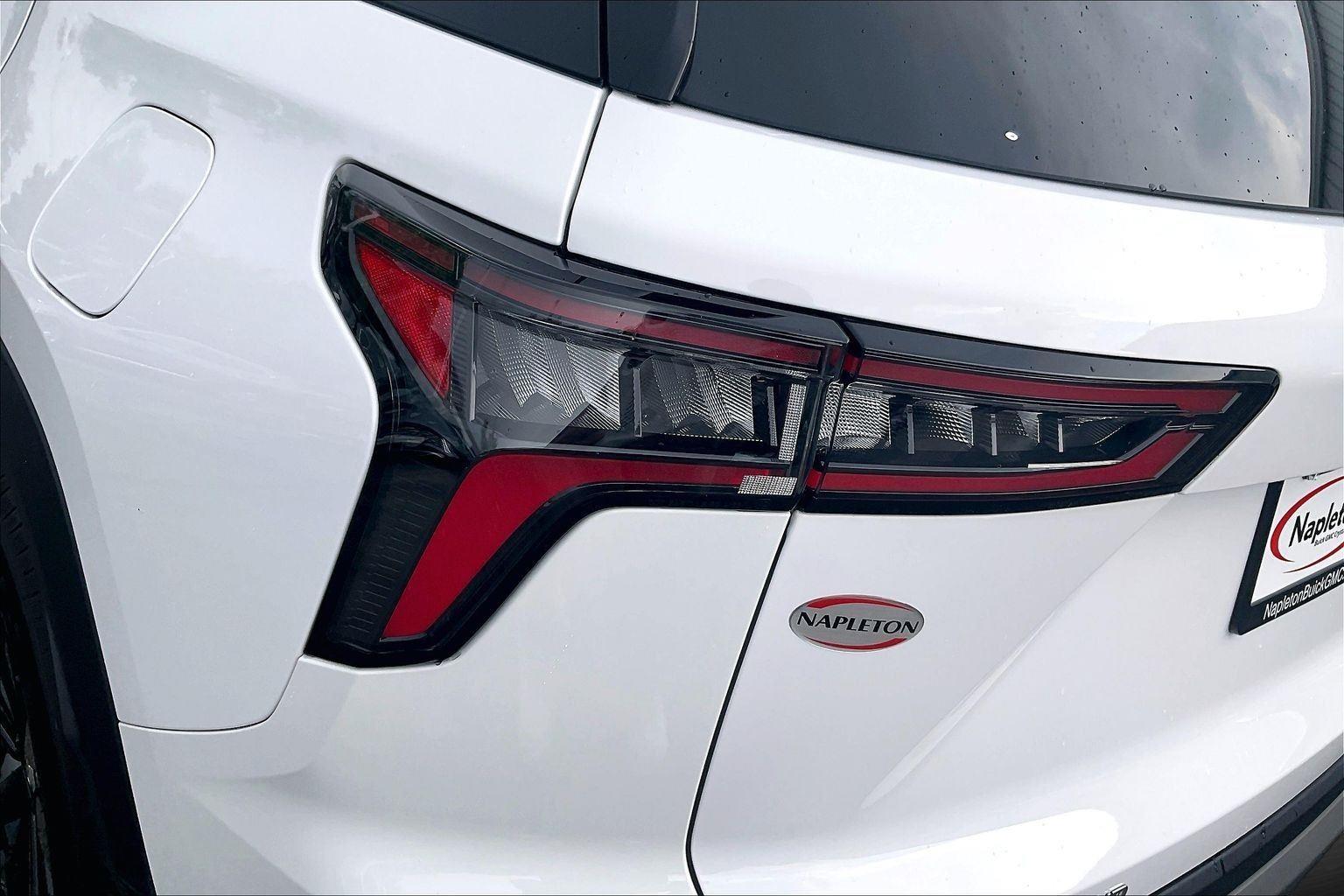 2025 Chevrolet Equinox LT - Photo 29