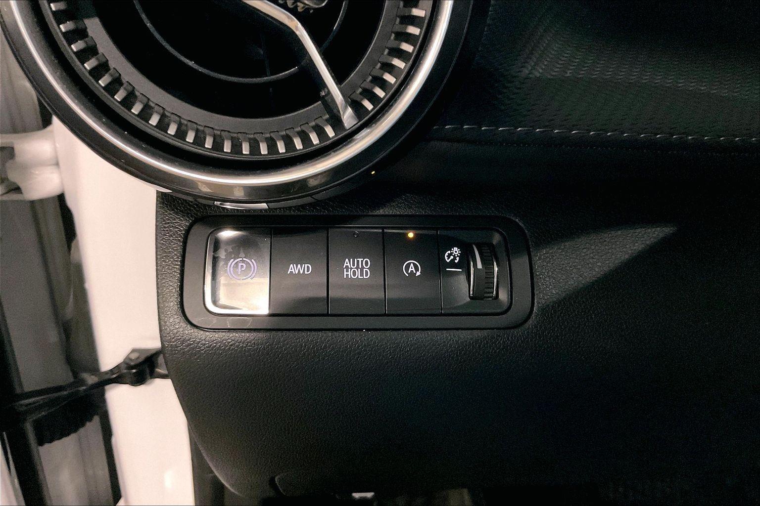 2025 Chevrolet Equinox LT - Photo 34